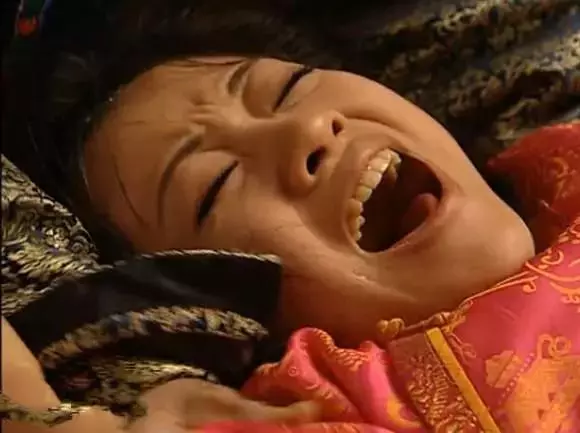 女星生孩子表情,楊冪享受,楊穎搞笑,圖4實在太真實!