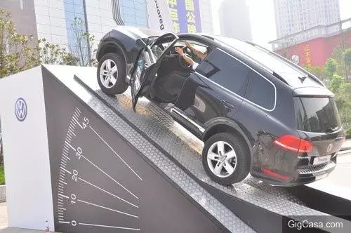 突然剎車失靈是用手剎車減速嗎? 很多人都做錯了。。。