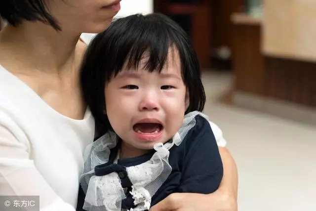 母親幫帶孩子,我每月給兩千,休息回家一躺,我將孩子接回家