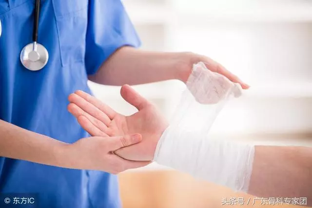 為什麼有人很容易就骨折?骨折的原因了解一下
