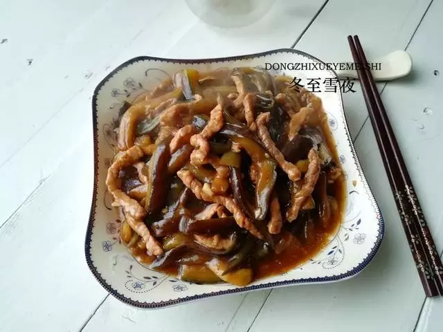 做茄子不用油炸,味道還好吃下飯不油膩,教你做茄子的小竅門
