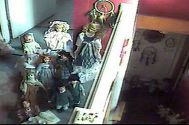 《5個真實存在鬼娃娃》沒想到看起來都如此普通...