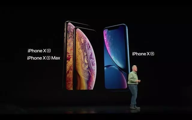新iPhone 再陷「綠線門」?首例iPhone XS Max螢幕綠線故障出現
