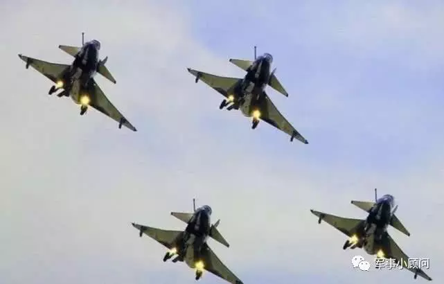 大批飛彈呼嘯而至,不到兩分鐘,美軍基地變成廢墟,白宮抗議無效