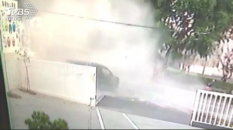 恐怖巧合!貨車疑煞車失靈 超載又撞3車