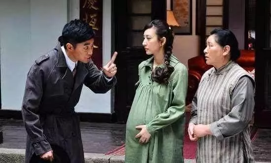 懷孕了想吃榴槤,婆婆罵我噁心,老公的做法讓我想死的心都有了!