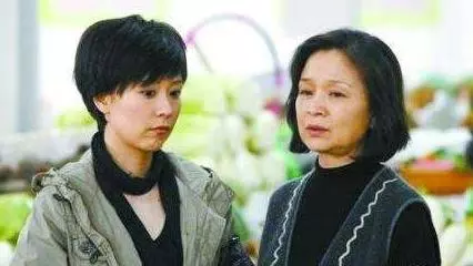 家婆說我是農村出身,就是幹家務的命,聽完我怒提離婚
