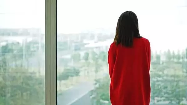 前妻不孕我選擇離婚,再婚前夜收到前妻1條信息,我立馬取消婚禮