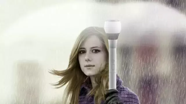 撐了三千年的雨傘,被一群中國學生徹底顛覆!