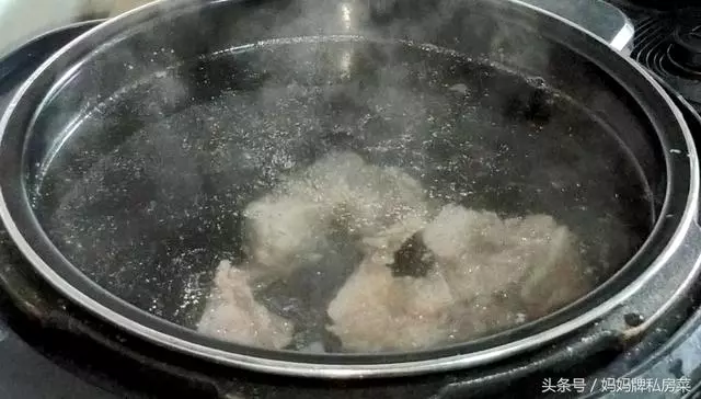有貧血可以多喝這碗黑豆湯,做法非常簡單,味道清淡