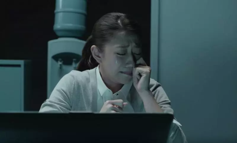 感動了數萬人的廣告!只需一張紙巾、一把雨傘、一個同理心,「溫柔」就能如此輕易地傳遞著!