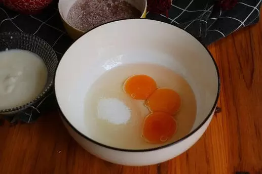 有這詳細配方和方法,在家做蛋糕變得非常簡單,味道不比外面差