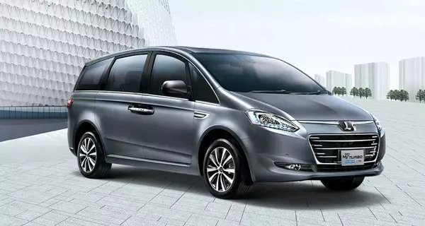 100萬元買七人座載好載滿?KIA、TOYOTA、納智捷評比大亂鬥