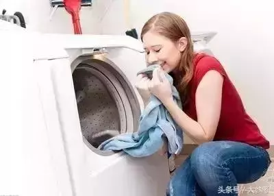 衣服不管染上什麼,用這招都能洗掉,太實用了!