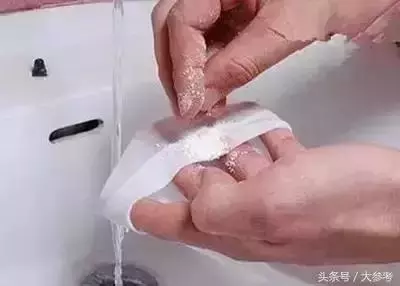 衣服不管染上什麼,用這招都能洗掉,太實用了!