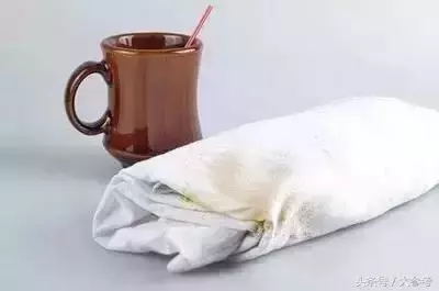 衣服不管染上什麼,用這招都能洗掉,太實用了!