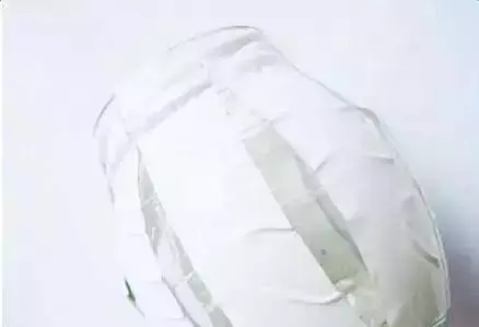 原來空的玻璃瓶還可以這樣利用,真是太厲害了,阿嬤見了都說好