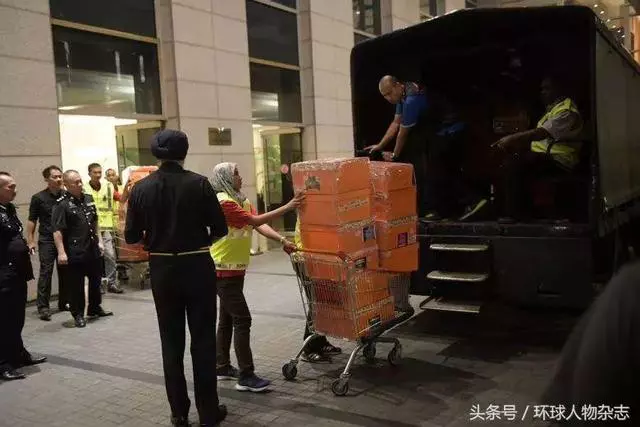 看看外媒如何評論這個奇葩的女人?真丟臉啊!