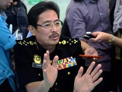 金源被斷 劉特佐被揭靠妻付款 -