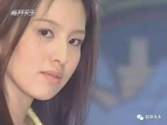 她曾是紅極一時的偶像劇女主角,當年被爆「阮經天奪走初體驗」後一蹶不振,再也回不去了 -