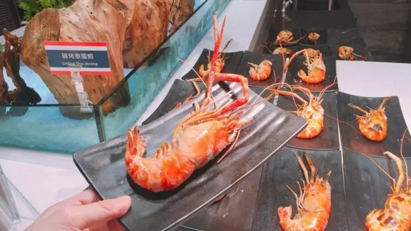 新莊最大Buffet開了!多種泰國蝦料理任你吃 -
