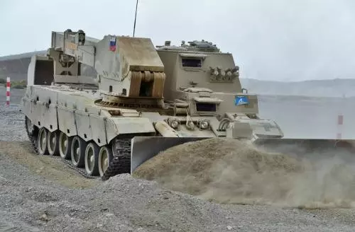 中國軍方連續出招,強力反擊美國的無理制裁