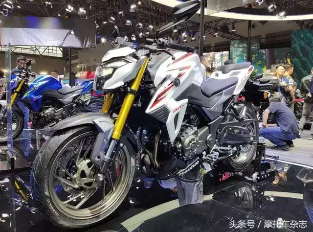 沒開發布會也看點十足,豪爵展位上這些車都是怎麼一回事?