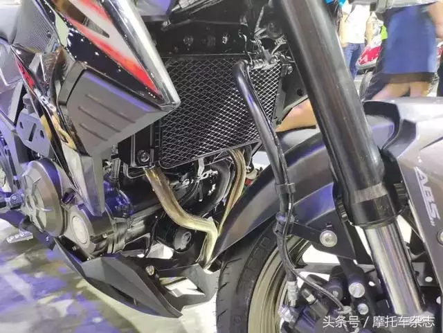 沒開發布會也看點十足,豪爵展位上這些車都是怎麼一回事?
