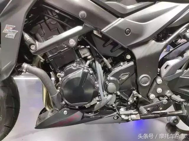 沒開發布會也看點十足,豪爵展位上這些車都是怎麼一回事?
