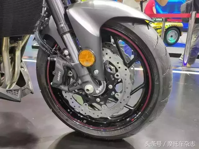 沒開發布會也看點十足,豪爵展位上這些車都是怎麼一回事?