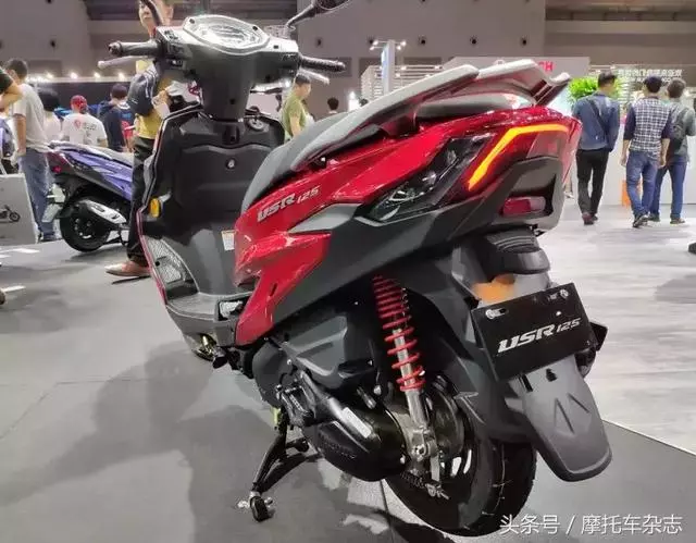 沒開發布會也看點十足,豪爵展位上這些車都是怎麼一回事?
