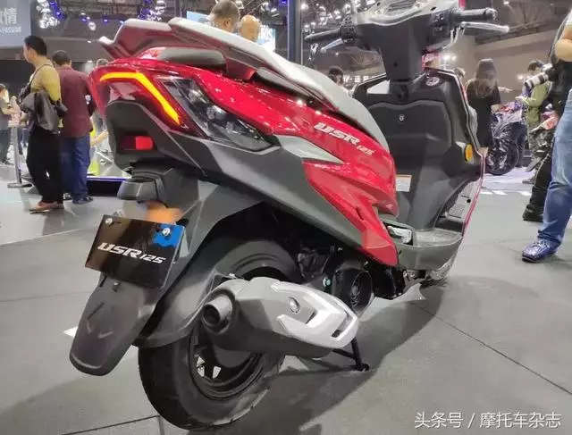 沒開發布會也看點十足,豪爵展位上這些車都是怎麼一回事?