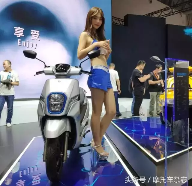 沒開發布會也看點十足,豪爵展位上這些車都是怎麼一回事?