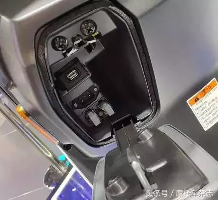 沒開發布會也看點十足,豪爵展位上這些車都是怎麼一回事?