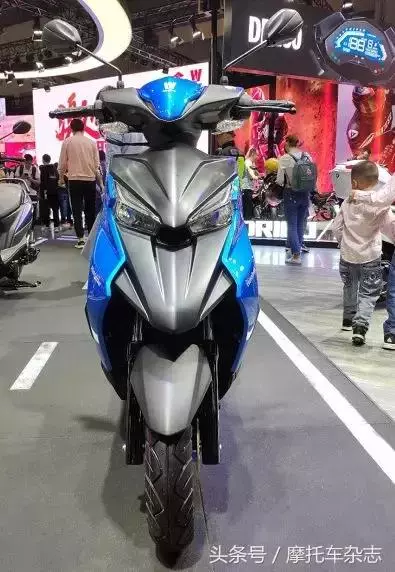 沒開發布會也看點十足,豪爵展位上這些車都是怎麼一回事?