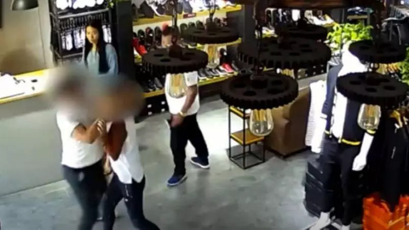 女店員遭猛踹「子宮頸出血」!陸公務員下場超慘