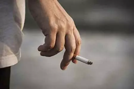 華裔男性病發率最高!什麼是鼻咽癌?有哪些風險?症狀和導因!