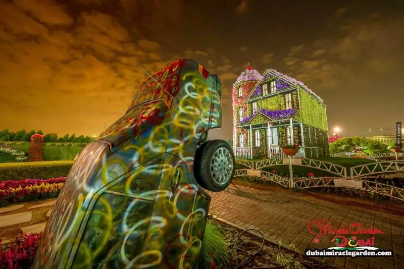 全球最大的自然花園 - 杜拜奇蹟花園(Dubai Miracle Garden)