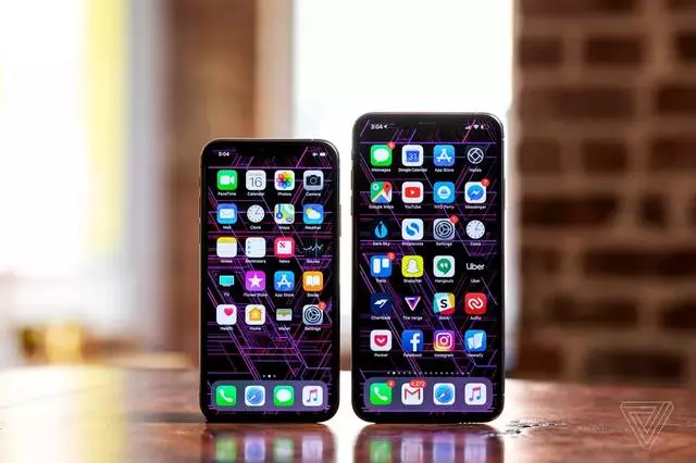 離了高通真不行?iPhone XS/XSMax信號差到極致,Intel該背鍋嗎?