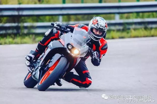 「純粹」的小排量運動型摩托車,賽道試駕2018款KTM RC390