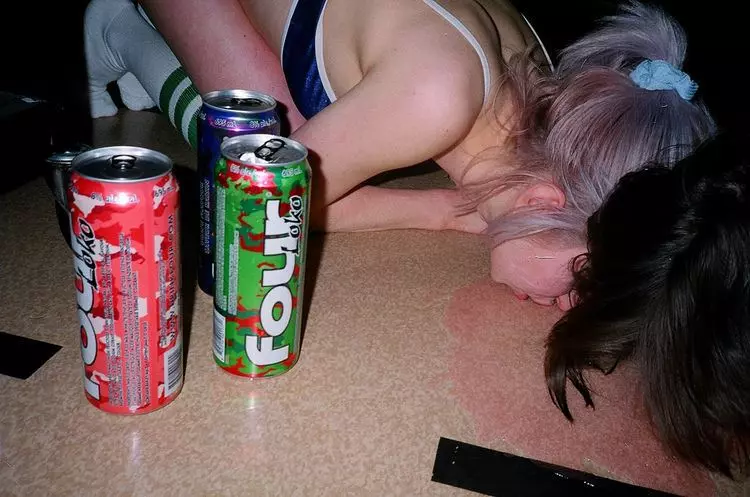 「日本失身酒有多可怕?」他直接灌半瓶…慘烈後果直接嚇傻:女生真會被騙死