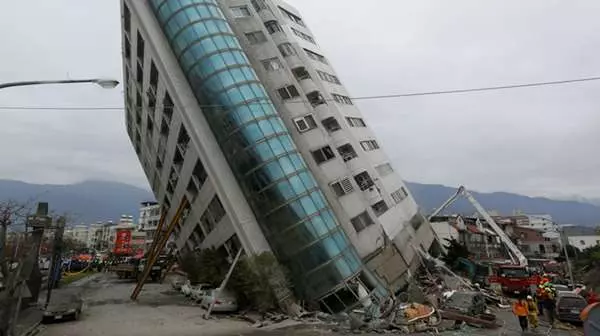 半夜睡覺遇「強震」怎麼辦?專家建議,只要房間做到「這幾點」,「躺在床上」就安全了!