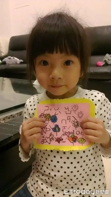 「會像恐龍般勇敢」生前最愛畫…10歲綺綺走了! 網友泛淚爆買貼圖:第一次就為妳