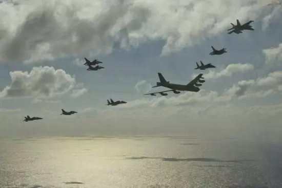 南海是中國的!B-52轟炸機不請自來太無理,需找回美國害怕精神