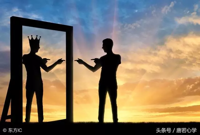 人到中年,越是有本事的人,越不會和這四種人走得近