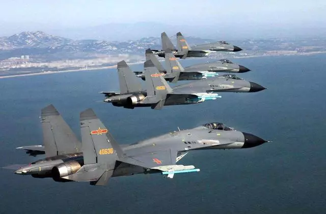 官媒曝光解放軍南海重磅軍事行動!誰再想來碰瓷要掂量掂量了
