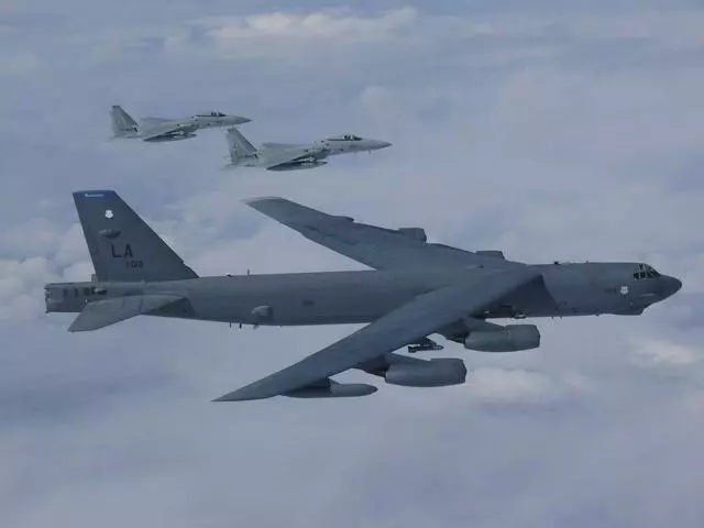 官媒曝光解放軍南海重磅軍事行動!誰再想來碰瓷要掂量掂量了