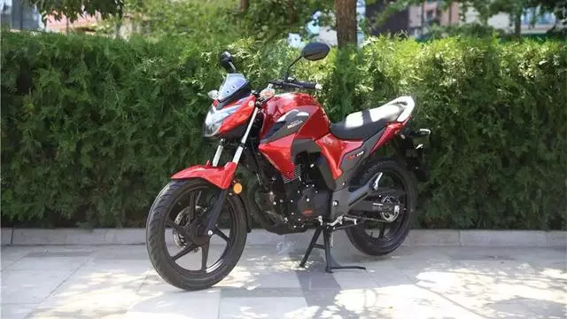 一萬多的本田入門小車,能否續寫「幻影」神話?