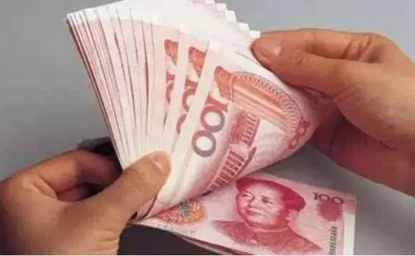 女兒生病我向前夫要錢,前夫只給1000,走後接到前夫信息我傻了眼