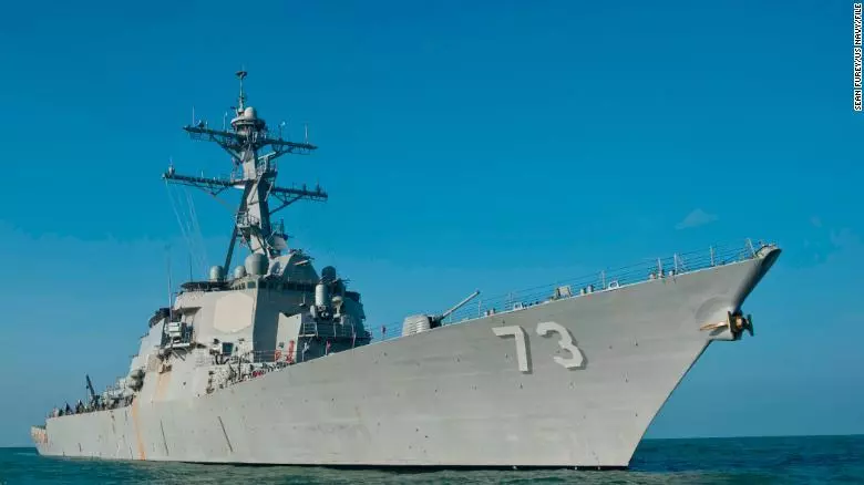 又搞「小動作」,美艦闖入中國南沙群島12海里